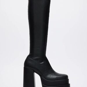 Steve Madden Cypress Black Platform Leather Boots